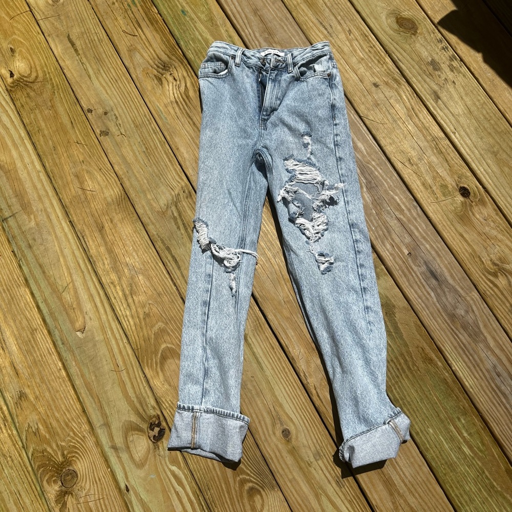 PacSun 90s boyfriend baggy ripped jeans